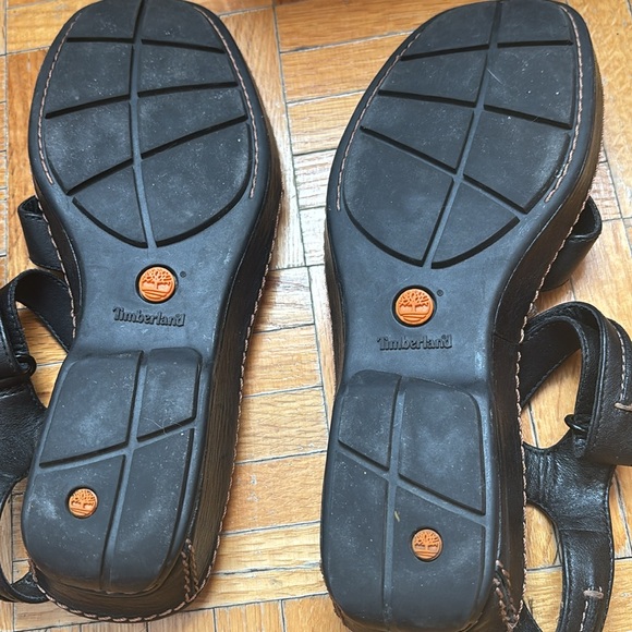 Timberland black leather sandals with Velcro strap, excellent condition 7 - Picture 3 of 7